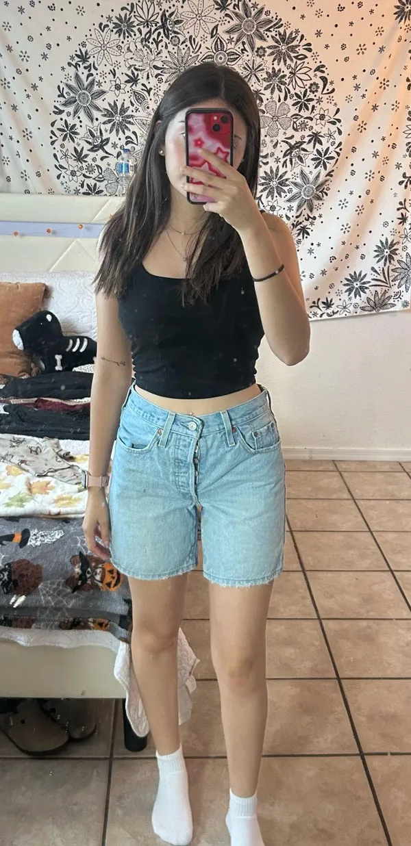 Levi’s Shorts 501 Mid-Thigh - Image 3