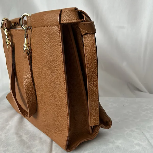 Iacucci Italy Luxurious Caramel Brown Pebbled Leather Handbag Purse 🌸🌸 - Image 4