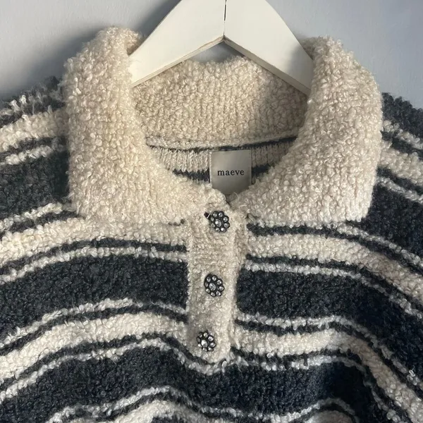 Maeve‎ Anthropologie Striped Polo Sweater Grey Cream Rhinestone Buttons sz L - Image 5