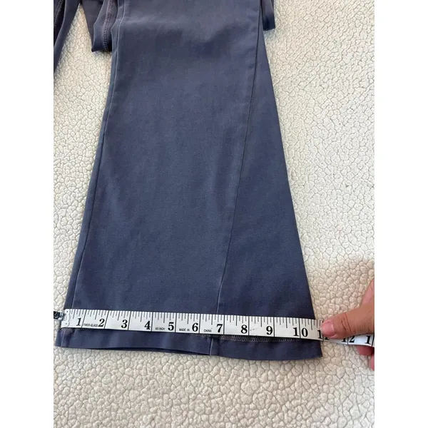 Free people Movement New Flow Flares Women's large - Image 3