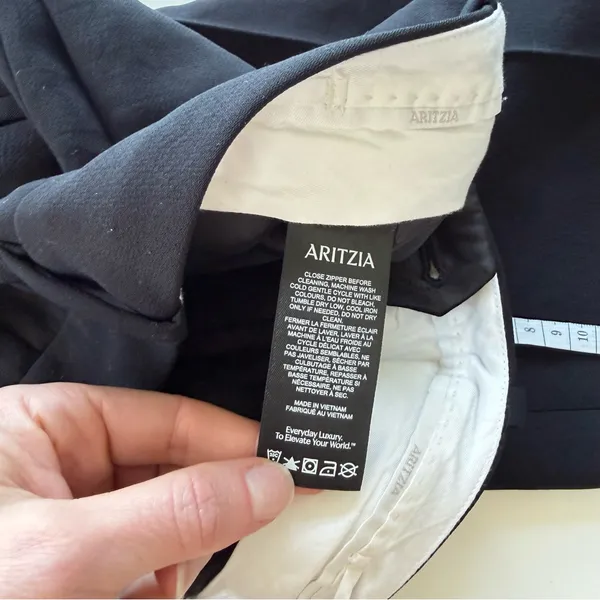 Aritzia The Effortless Pant Black size 10 - Image 6