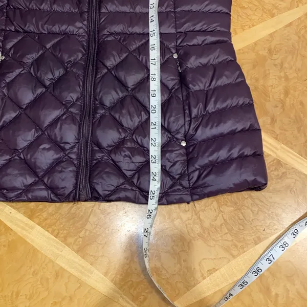 Lauren Ralph Lauren Quilted Feather Down Puffer Jacket Size Medium Deep Plum - Image 6