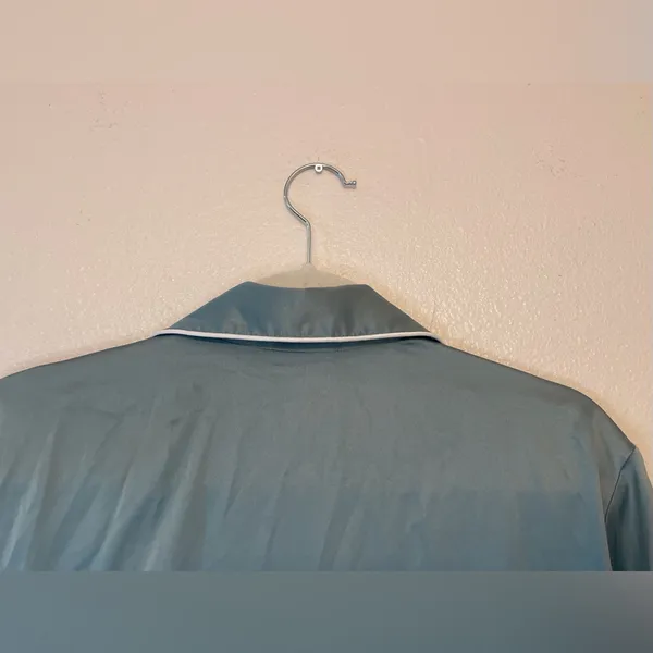 Serenedelicacy Women's Satin Button Down Short Sleeve Pajamas Top Size‎ L - Image 7