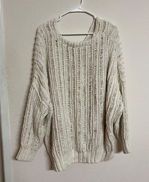 Free People nwot Women's cream M cotton oversized sweater crochet. - Image 2