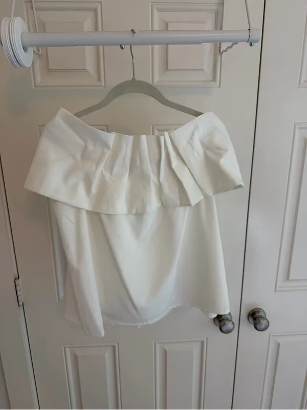The Clothing Exchange Company Ivory Off Shoulder Bow Front Peplum Blouse Strapless White Top - Image 5