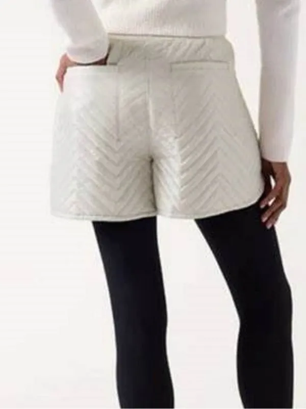 Athleta Women’s Apres Ski Quilted Shorts Puffer Insulated in Beige Chevron 8 - Image 3