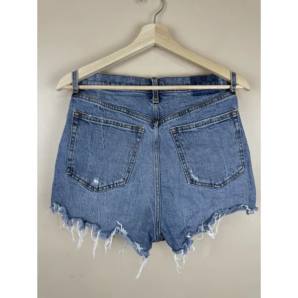 Abercrombie & Fitch Women’s 29/8 Ultra High Rise Mom Short Distressed Denim Blue - Image 3