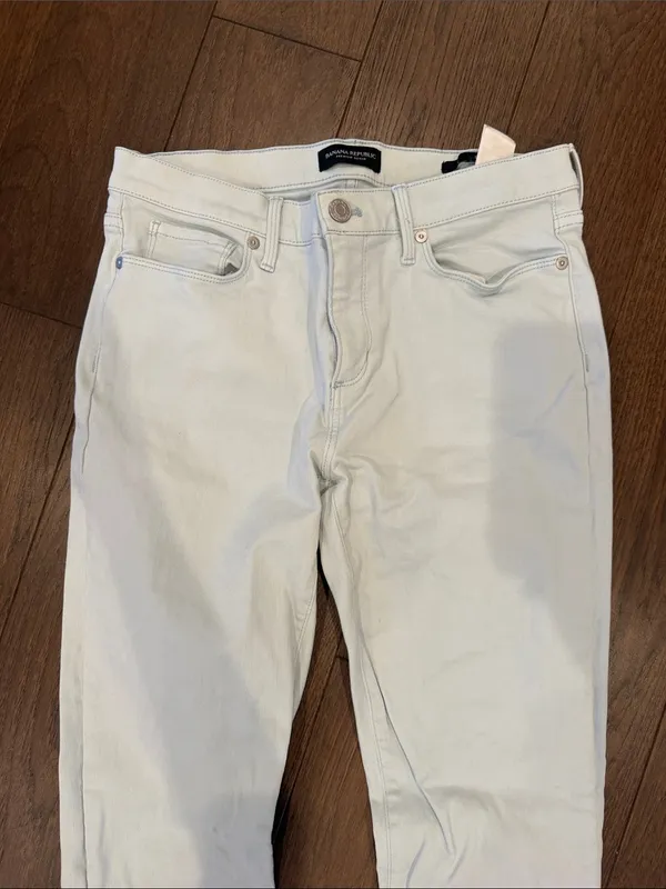 Banana Republic Premium Skinny Denim in Light Blue - Size 27 - C70-016 - Image 2
