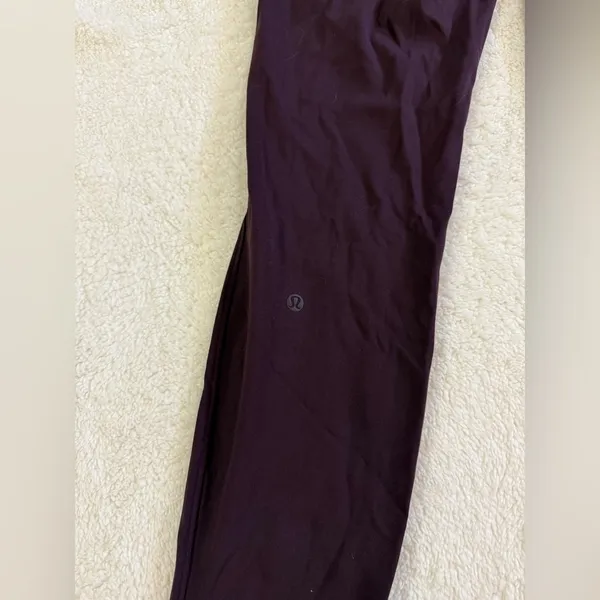 lululemon on the fly pant size 2 - Image 5