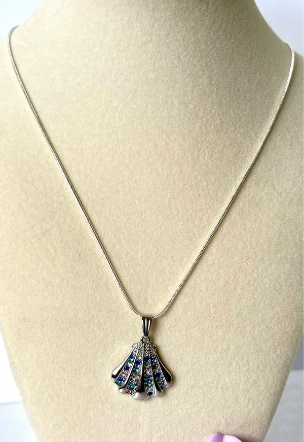Sterling Silver Seashell Necklace - Image 4