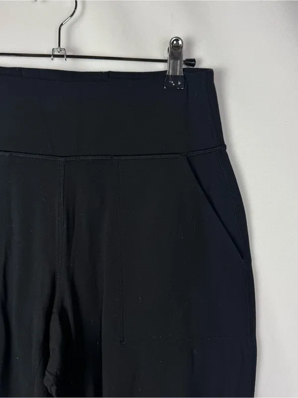 Lululemon Align‎ Black High Rise Crop Jogger Pants 6 - Image 4