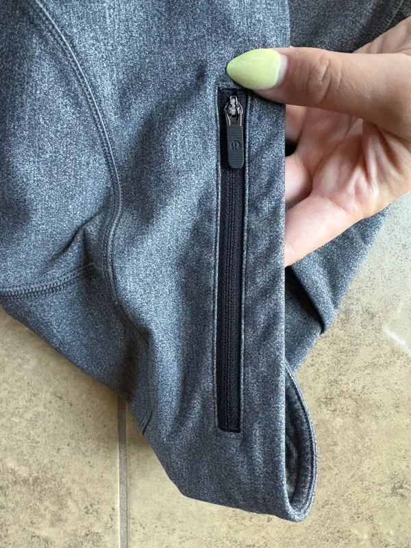 Lululemon Hi-Rise 28” Inseam Leggings - Image 6