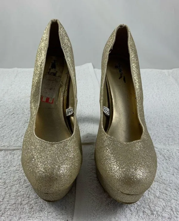 Mossimo 9.5 Glitter round toe diva heels - Image 4