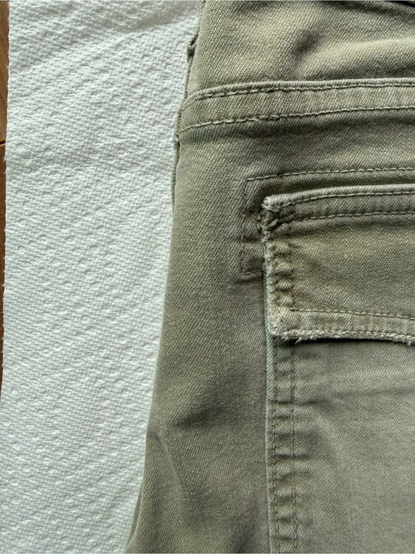 Joie Green Cargo Pants - size 27 - Image 9