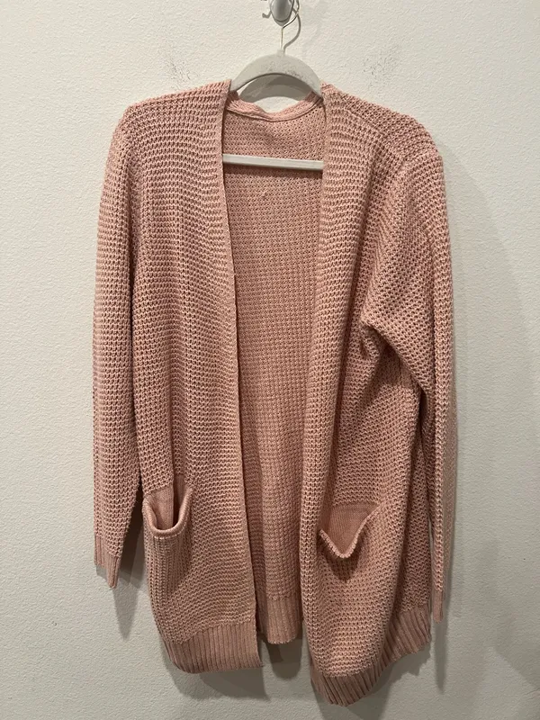 Pink Knitted Sweater Cardigan size XL - Image 3