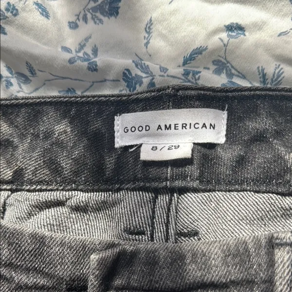 Good American Black Jeans - Image 2