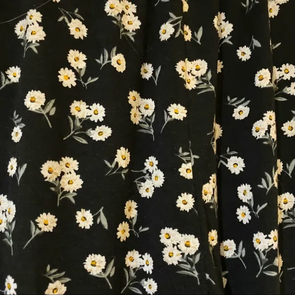 Boutique NEW Wild Child Daisy Flares - Image 12