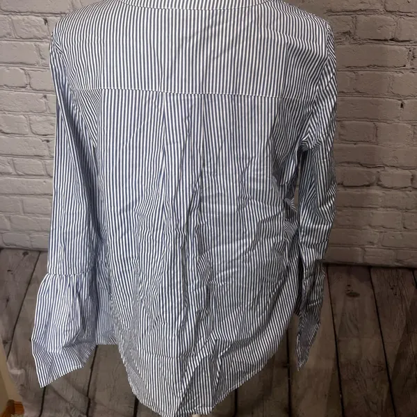 NWT Caslon puff sleeve embroidered blouse small - Image 8