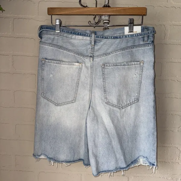 Express jean shorts womens 12 super high rise '90s bermuda blue belted NEW - Image 3