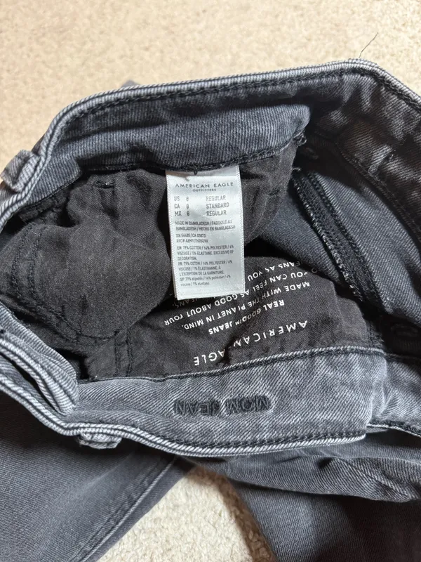 American Eagle Jeans - Image 3