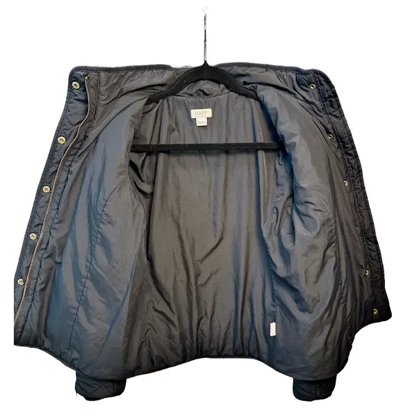 J.Crew Black Quilted Field Puffer Jacket with Gold Hardware Small - Image 8
