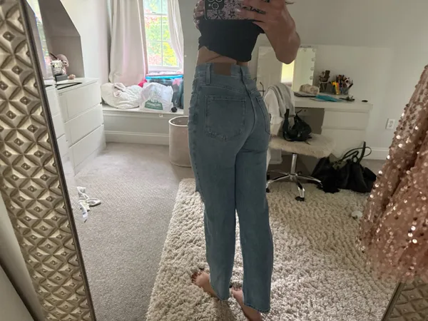 Madewell High-Waisted Straight-Leg Jeans - Image 3
