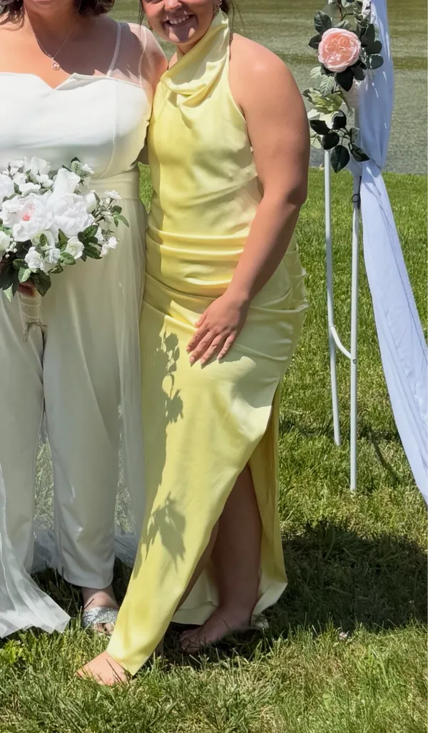 Dillard’s Gianni Bini Butter Yellow Dress - Image 3