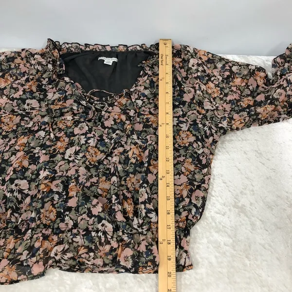 American Eagle medium peasant floral cottage core blouse - Image 12