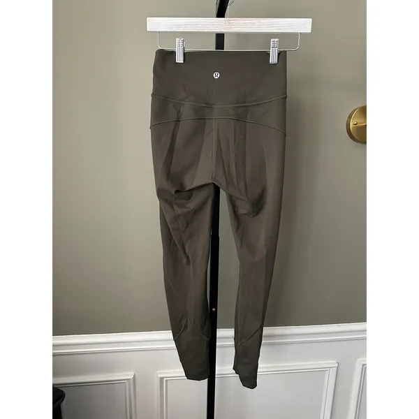 Lululemon In Movement 7/8 Tight *Everlux 25” Size 4 Dark Olive - Image 3