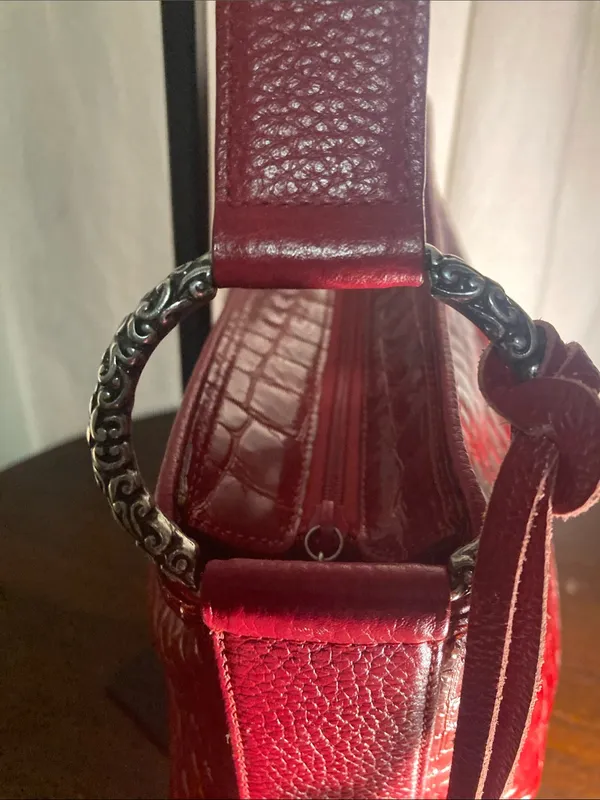 Brighton Chere Red Croc-Embossed Shoulder Bag - Image 4