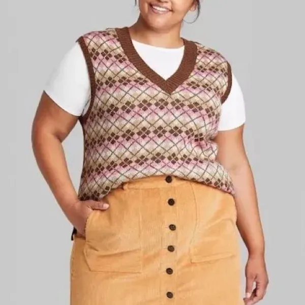 Wild Fable Brown/Pink V-Neck Argyle Sweater Vest - Image 3