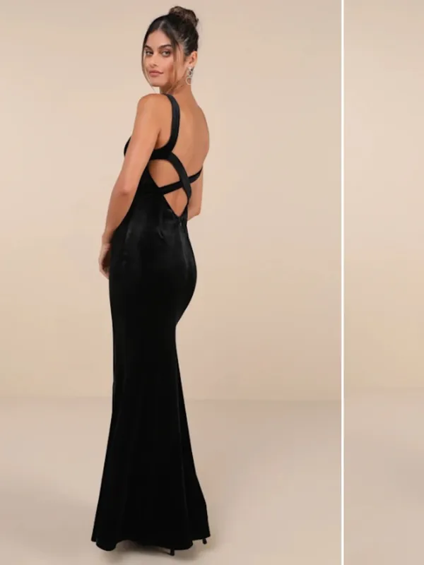 LULU's Prom Wedding Sexy PinUp Romantic Chic Sophisticated Elegant Velvet Maxi - Image 4