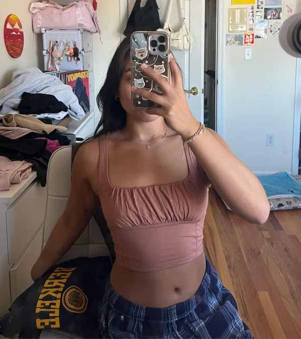 Aritzia Wilfred Free Crop Top - Image 2