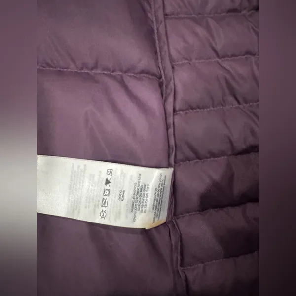 Columbia Women's Deep Purple Puffer Jacket - Image 8