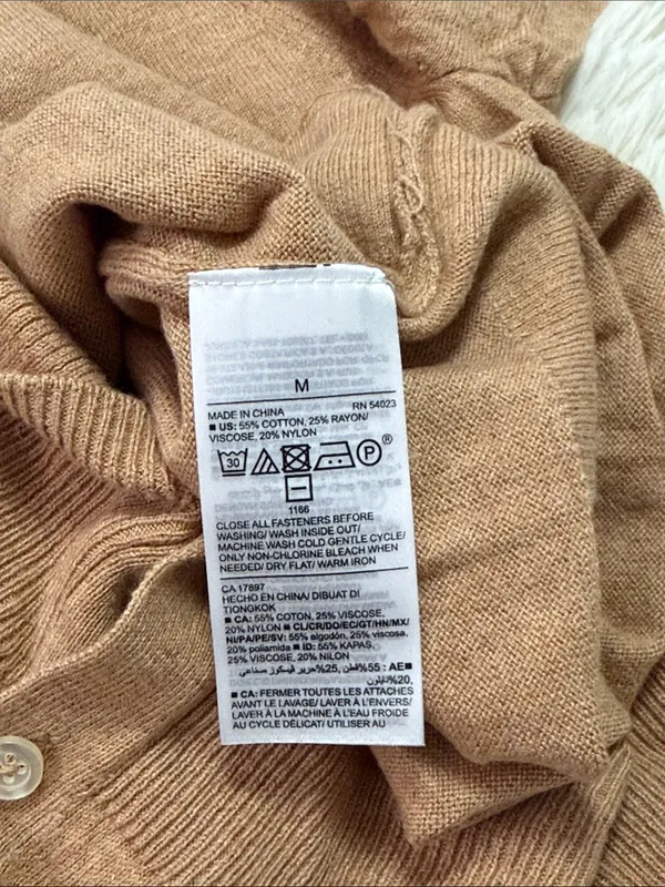 Old Navy Women's Light Brown Button-Front Cardigan - Image 4