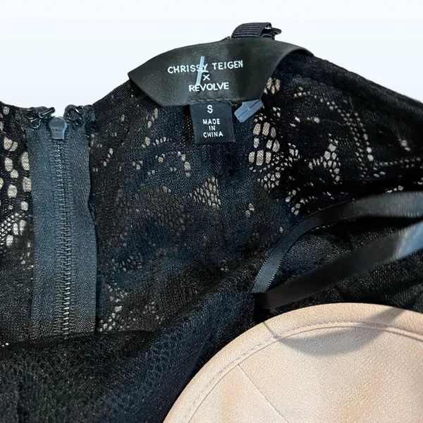 Revolve NWOT x Chrissy Teigen Love By the Moon Lace Corset Mini Dress, Small - Image 7
