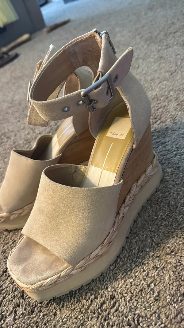 Dolce Vita Wedges - Image 4