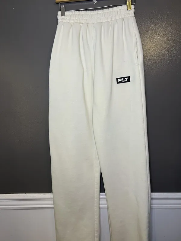 PrettyLittleThing Pants Womens Medium White Fleece Straight Leg Lounge Pockets - Image 2