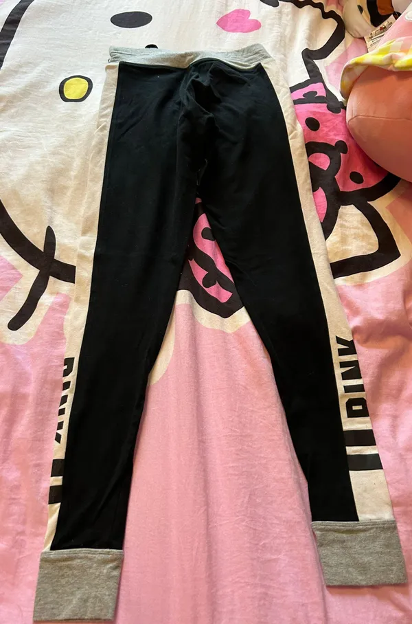 PINK Victoria’s secret leggings - Image 2