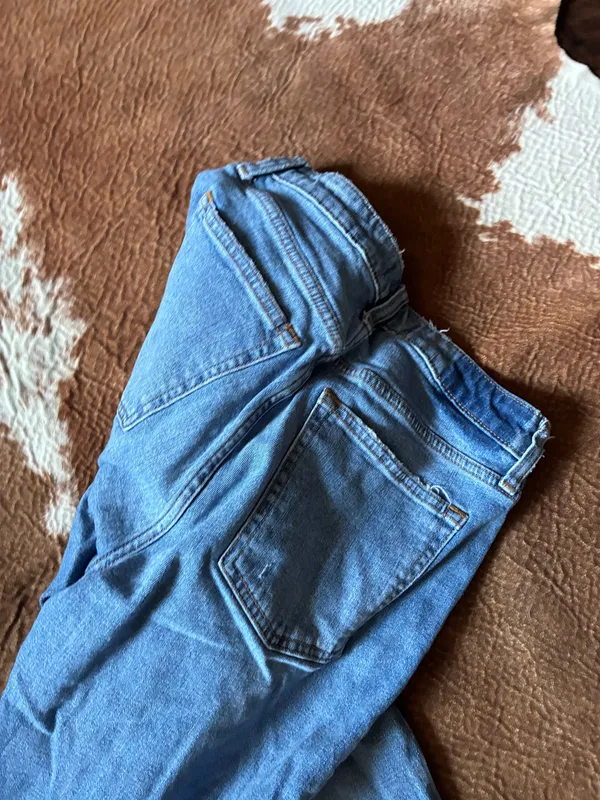 Abercrombie and Fitch the skinny high rise jeans size 28/6s curve love - Image 4