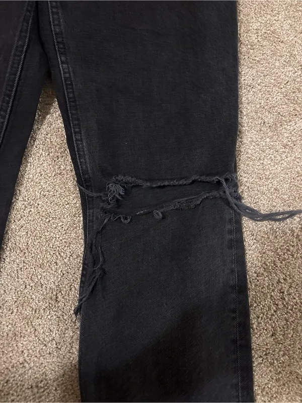 Abercrombie & Fitch Black Jeans - Image 3
