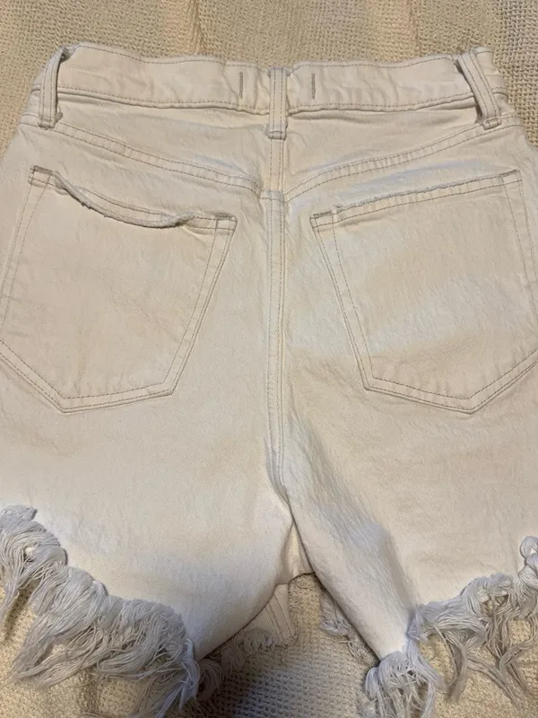 Abercrombie shorts - Image 4