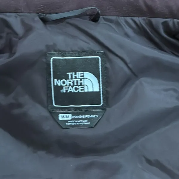 The North Face 550 Down Filled coral with white polkadots puffer Vest Size M - Image 6