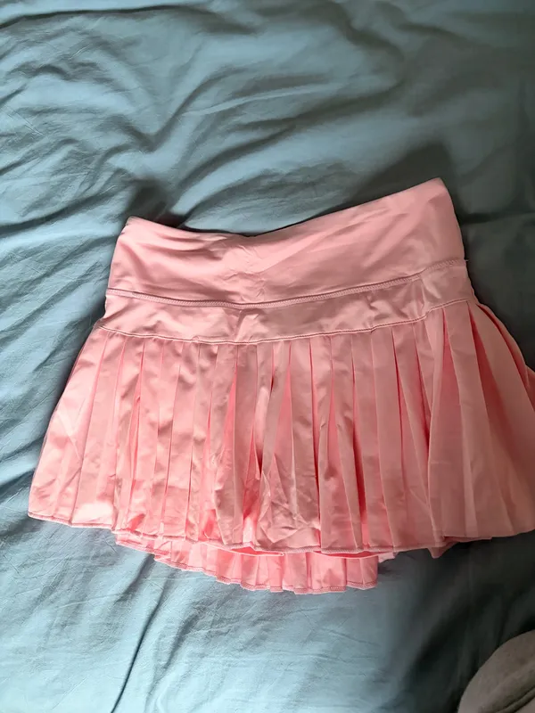 Gold Hinge Light Pink Tennis Skirt - Image 2