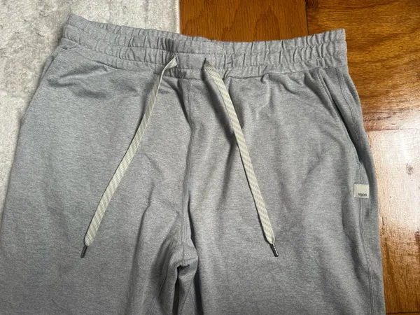 Vuori Performance Joggers Women’s - Image 6