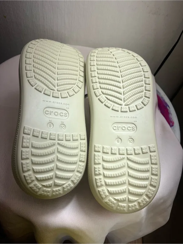 CROCS Classic Platform Clogs in Light Cream - Image 4