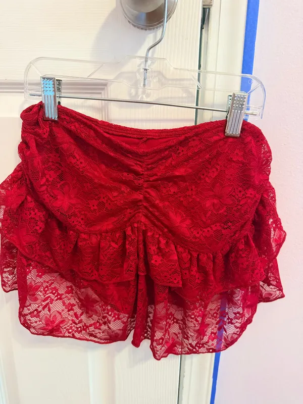 SHEIN red lace skirt set - Image 6