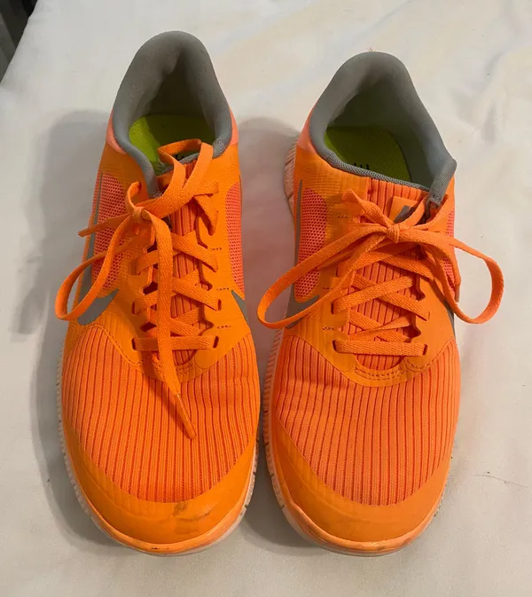 Nike Free Run Sneaker - Image 3