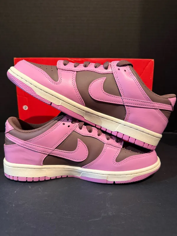 Women’s Nike Dunk Tattoo Magenta 7.5W/6Y - Image 2