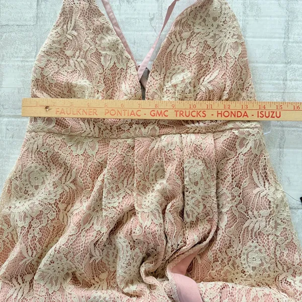 NWT Lulus Stolen Moments Dusty Pink Lace-Up Lace Maxi Dress Sz M - Image 5